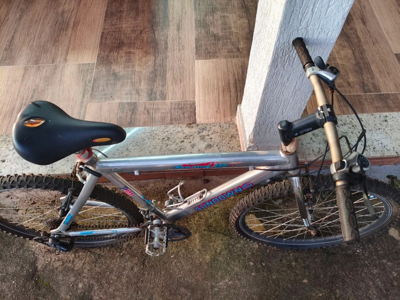 Bicicleta aro 29 quadro alumínio  - Foto 2