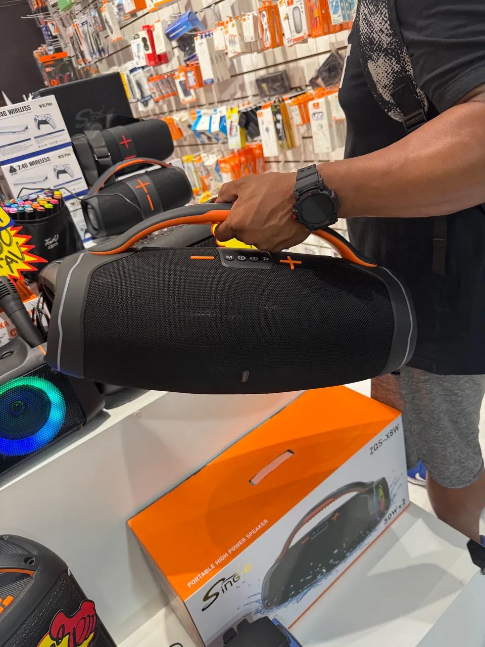 SOM BLUETOOTH BOOMBOX 