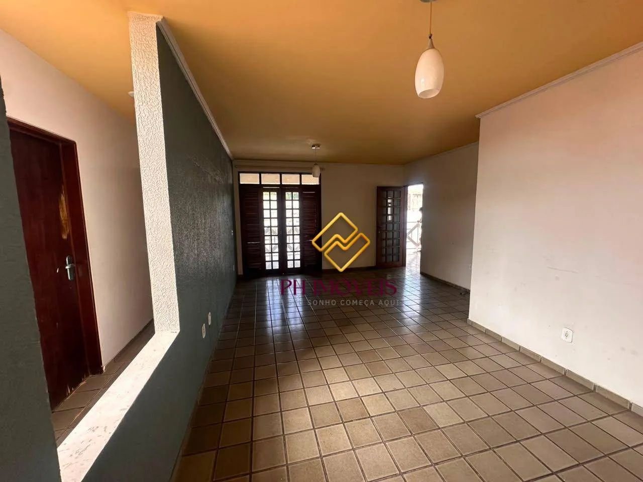 Casa Duplex para Locação | Ampla, Nascente e em Excelente Localização - Foto 2