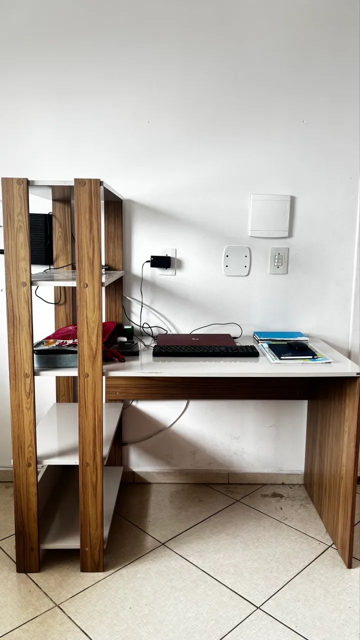 Mesa de estudo- escritório  - Foto 3