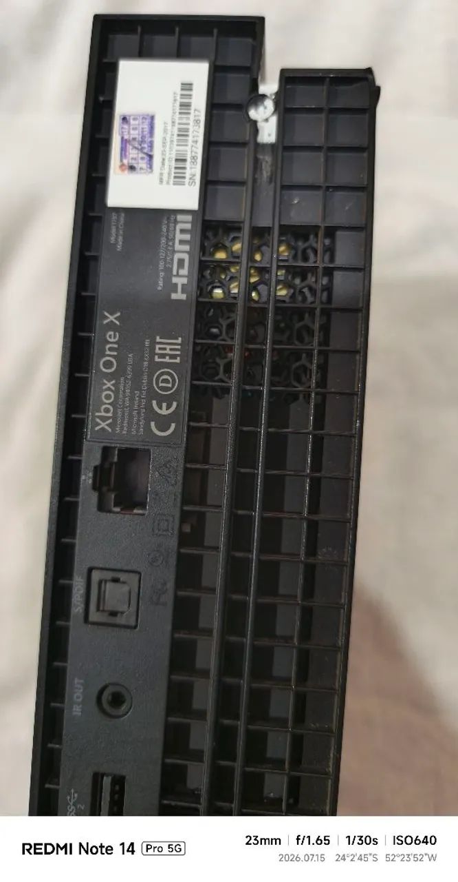 Xbox one X 1TB 4K  - Foto 2