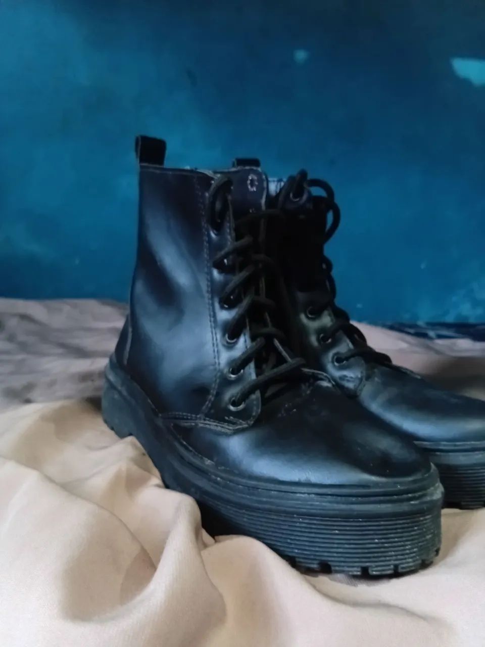 bota confort ável e elegante. - Foto 2