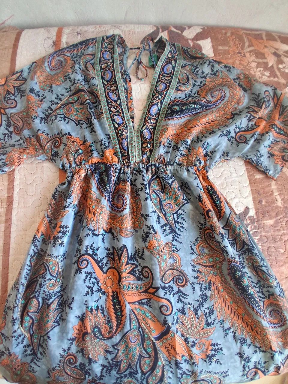 Vestido de Seda Colorido - Foto 2