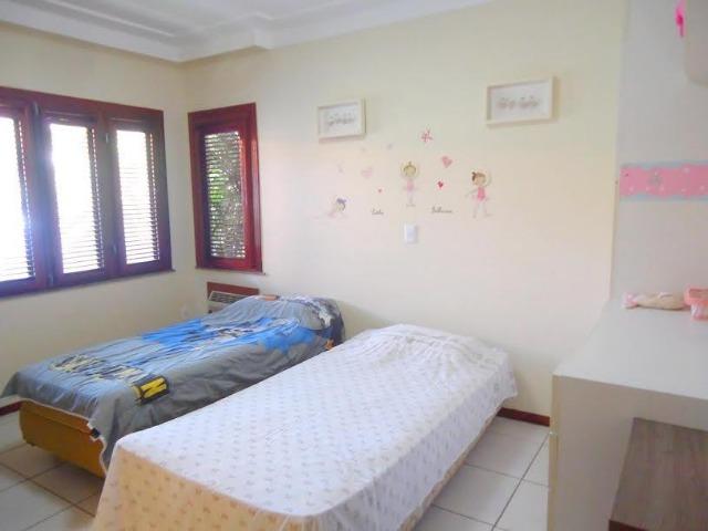 Casa plana em condomínio na Lagoa Redonda com 200m, 3 suítes e Piscina - Foto 12