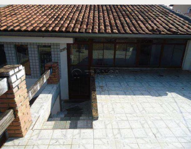 Casa à venda com 3 dormitórios em Sao joao, Jacarei cod:V2827