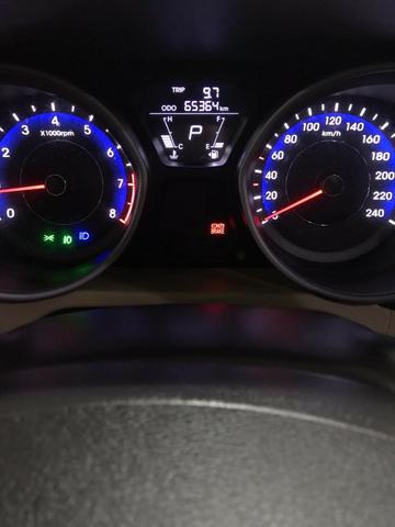 Hyundai Elantra 1.8 GLS - Foto 8