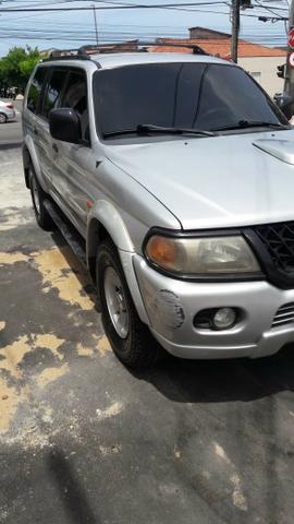 Pajero Sport GLS - Foto 8