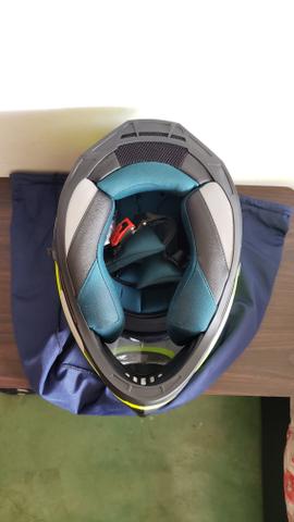 Capacete MT Helmets Tam 58 - Foto 6