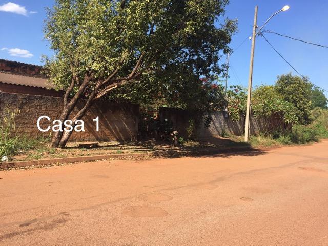 Terreno de esquina com duas casas 300m2 - Foto 5