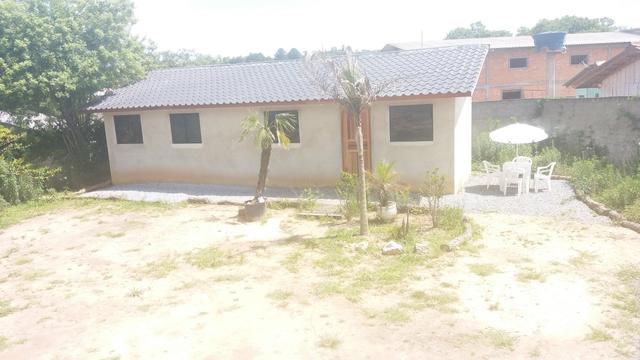 Casa e Terreno com amplo espaço e jardim - Foto 4