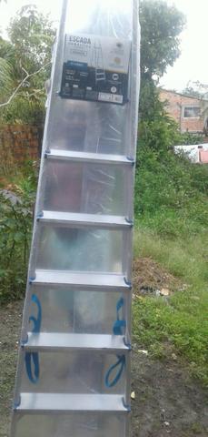 Vendo esa escada 280 pra vender logo