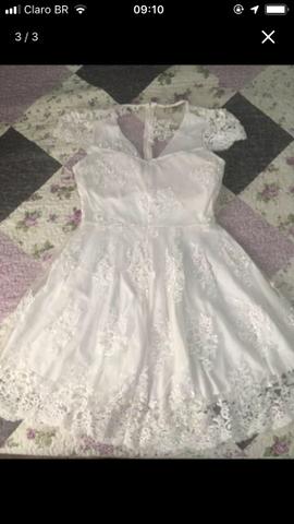 Vestido branco curto