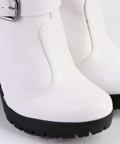 Bota branca bbc - Foto 2