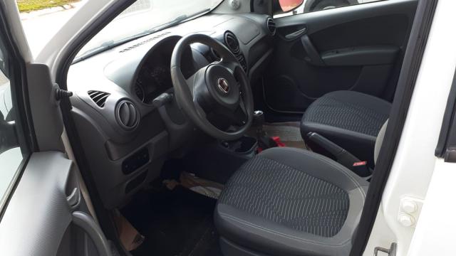 FIAT PALIO 2015/2015 1.4 MPI ATTRACTIVE 8V FLEX 4P MANUAL - Foto 4