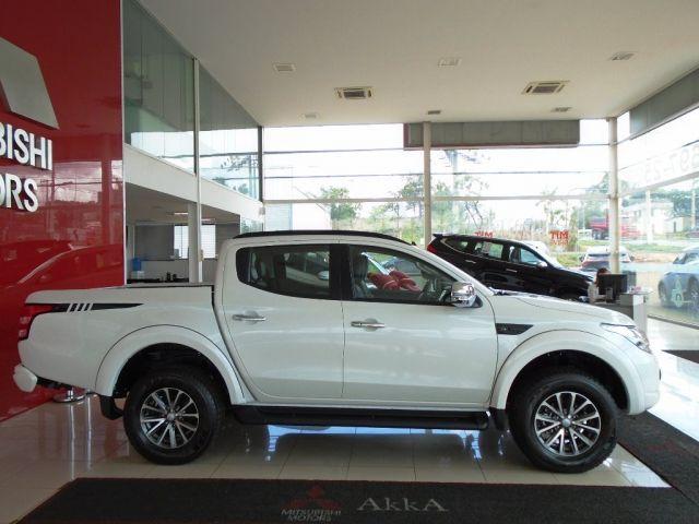 L200 TRITON SPORT HPE-S 2.4 CD DIES. AUT zero Km - Foto 10