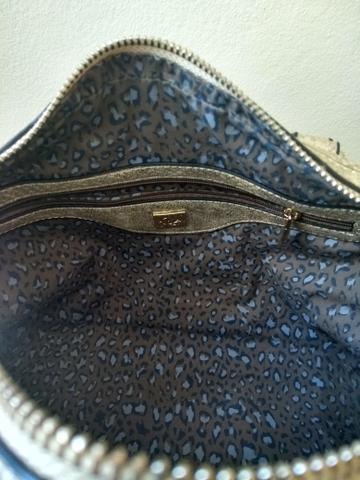 Bolsa metalizada dourada WJ - Foto 4