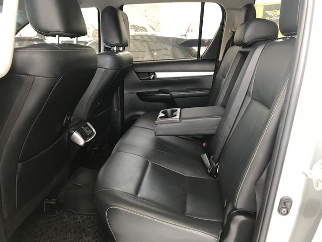 Hilux srv 2017 4x4 flex 119.000,00 - Foto 8