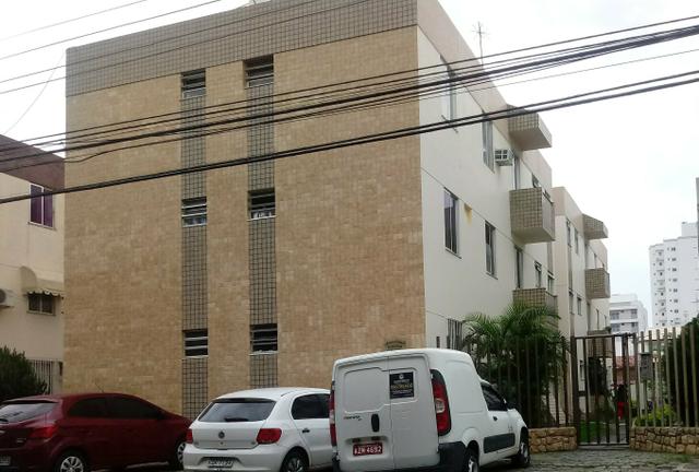 Alugo Apartamento de 2 quartos