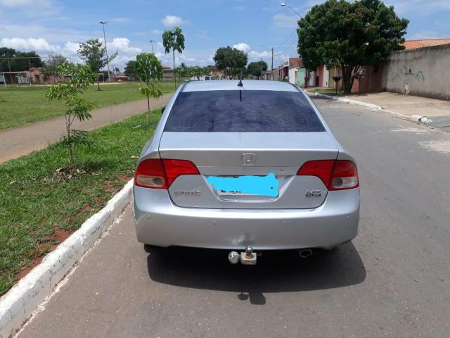 Civic - Foto 2