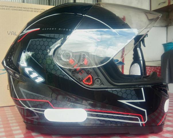 Capacete X11 || Modelo: Volt - Preto || Tam. 60 || Usado - Foto 6