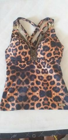 Blusa M Calça 40