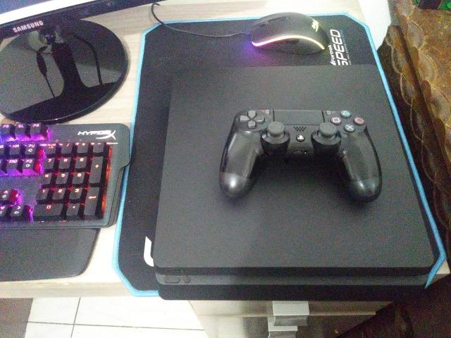 Playstation 4 - Slim 1TB