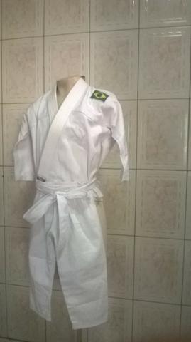 Kimono MOO Branco (03 a 04 anos idade) produtos novos e embalados - Foto 2