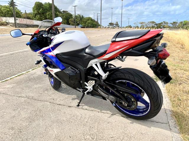 Cbr 600 RR a mais top da categoria estado de zero km - Foto 9