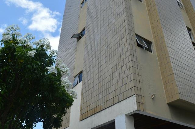Apartamento com 3 dormitórios à venda, 89 m² por R$ 319.000 Meireles - Foto 4