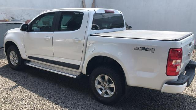 S10 lt automática 4x4 2017 vendo ou troco - Foto 3