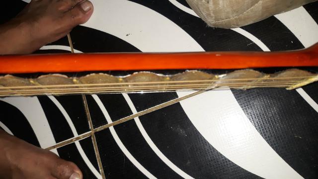 V/t esse violão - Foto 4