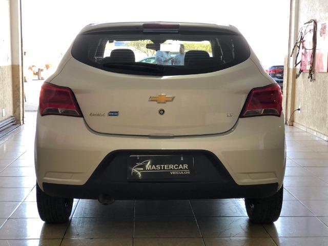 Chevrolet Ônix LT Completo, apenas 53 só rodados, só DF, revisado - Foto 6