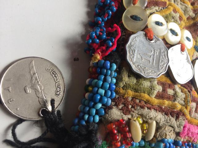 Bolsa pequena com moedas - Foto 2