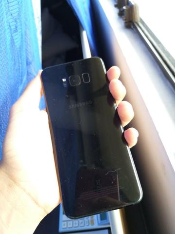 S8 plus acompanha carregador e fone - Foto 2