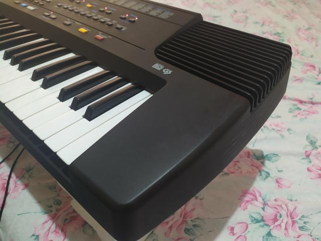 Teclado Roland E-28 - Foto 2
