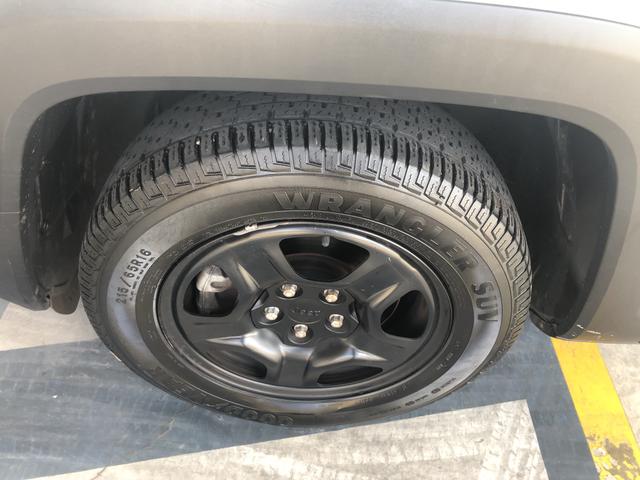 Vendo Jeep Renegade - Foto 7