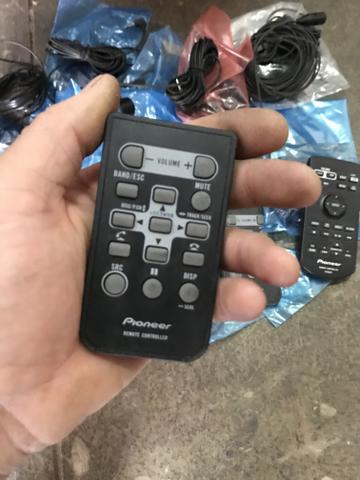 Vendo controle e microfone de dvd ou toca Cd - Foto 3