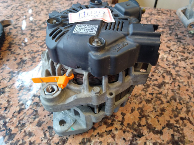 Alternador Hyundai HB20 1.0 3 cilindros - original Valeo
