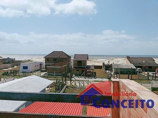C06 - Belo sobrado em ótima região a 100 metros do mar - Foto 3