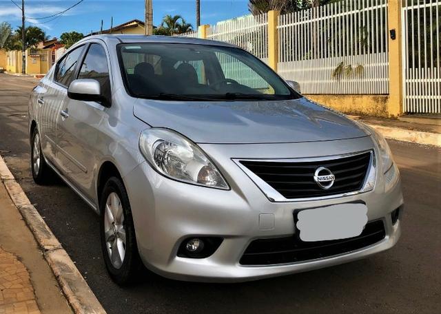 Nissan Versa 16SL Flex 4P 2013 - Foto 2