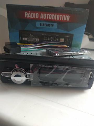 Rádio automotivo