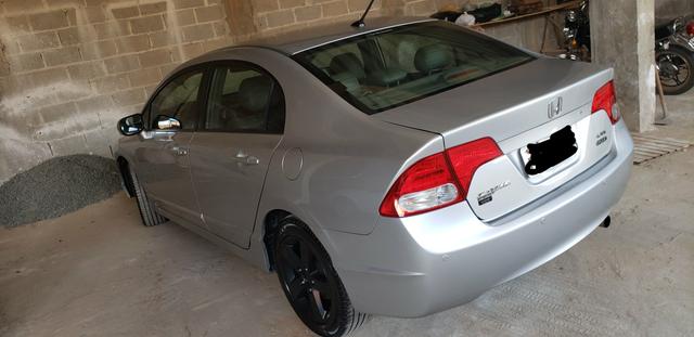 Vendo New Civic lxs (aceito troca em carro de menor valor) - Foto 5