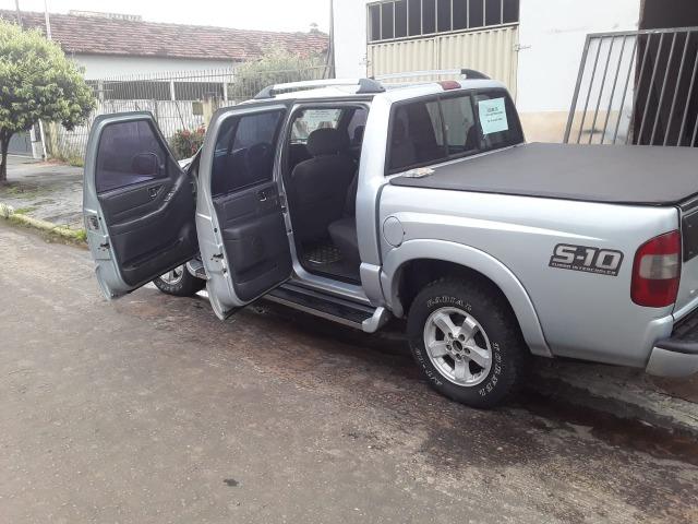 Vendo S-10 Prata Cabine dupla a Diesel - Foto 7