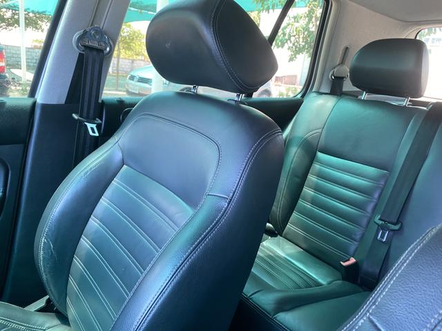 Golf limited edition 2013 com teto solar vendo ou troco - Foto 8