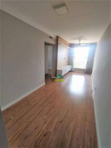 Apartamento com 2 dormitórios à venda, 50 m² por R$ 190.000,00 - Edifício Berlim - Araçatu - Foto 4