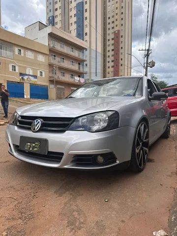 VW GOLF SPORTLINE 1.6 ANO 2011 + Teto