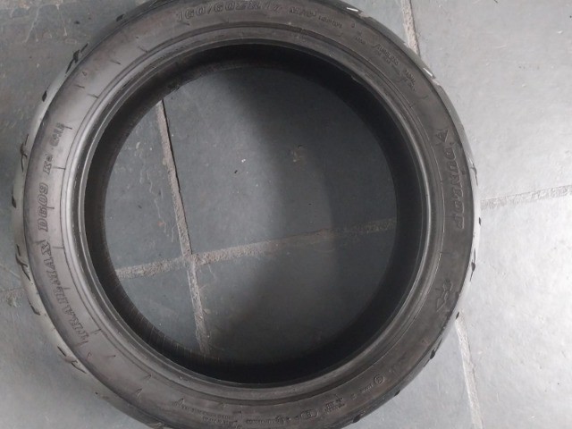 pneu usado Dunlop trail Max 160/60-17  - Foto 2