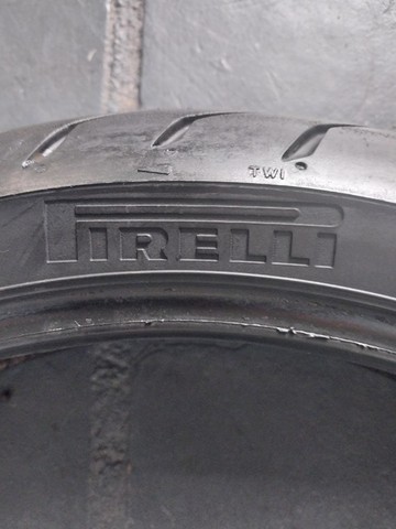 pneu usado Pirelli angel gt 2 120/70-17  - Foto 5