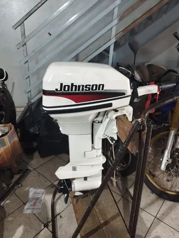 Motor de popa Johnson 15 Hp - semi novo