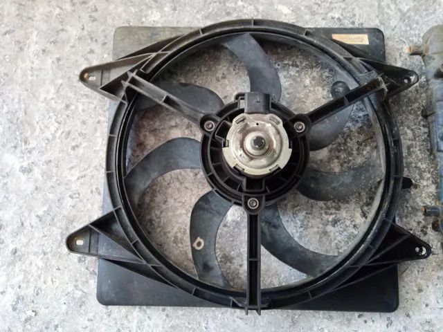eletro Ventilador do Radiador Voyage Gol G5 G6 G7 sem ar condicionado  - Foto 2